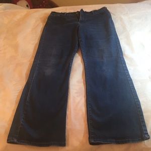 Levi’s Women’s Perfectly Slimming 512 Bootcut